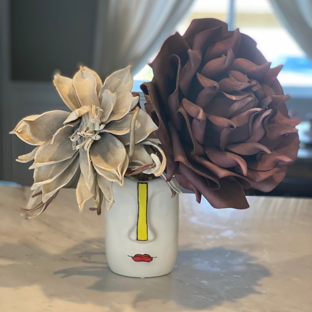 Flower vase